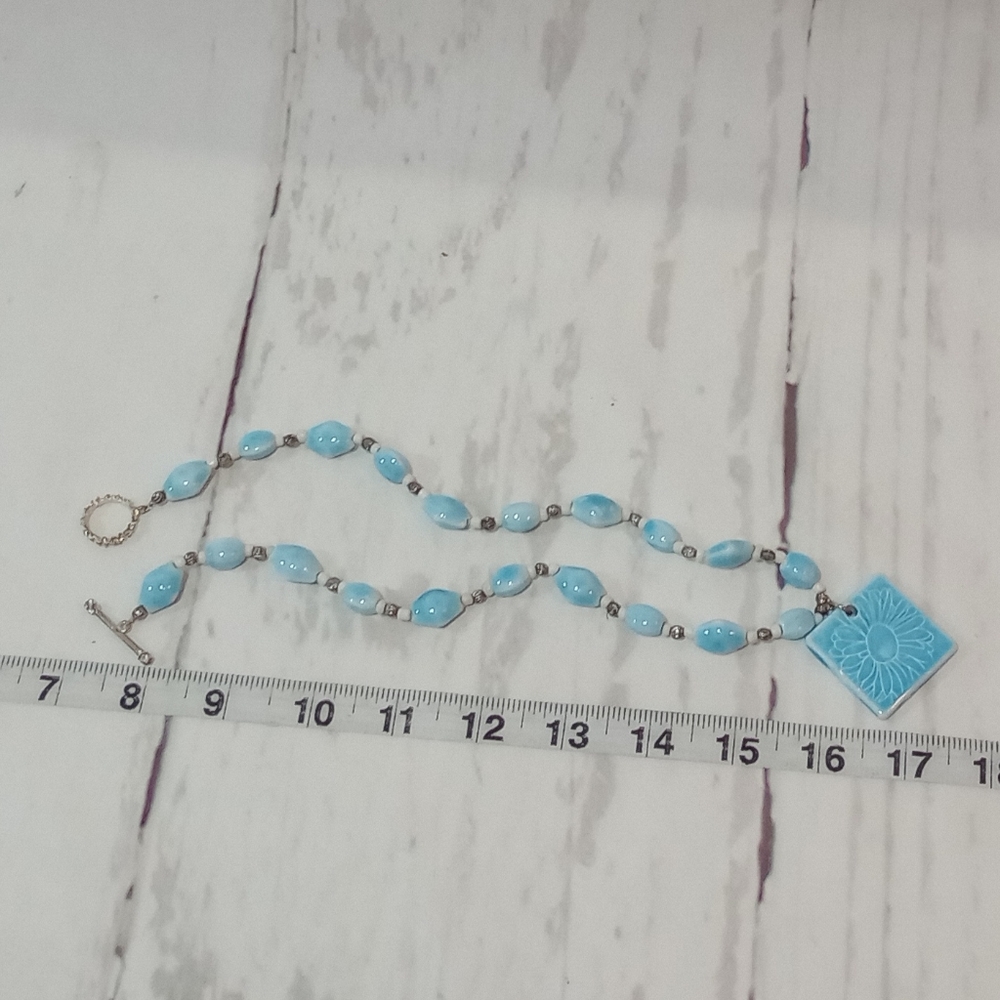 Blue Flower Ceramic Bead Necklace - Picture 11 of 14